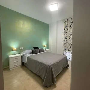 https://apartamento-huelva-garaje-privad.es-andalucia.com